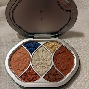 Florasis Multi-Color Eyeshadow Palette
